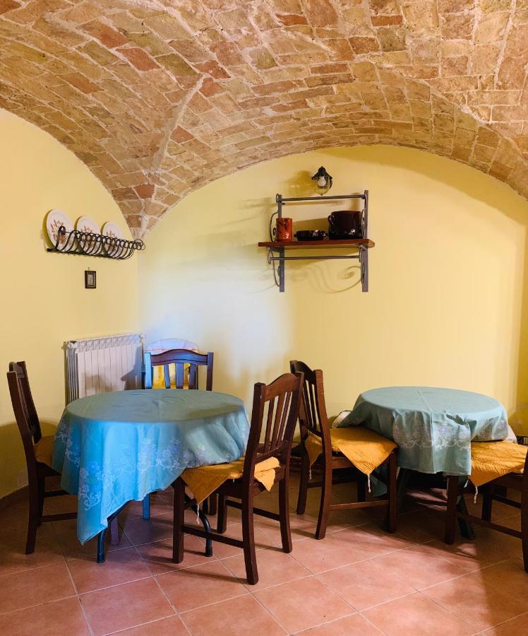 Villa Sarno Монтесильвано Экстерьер фото
