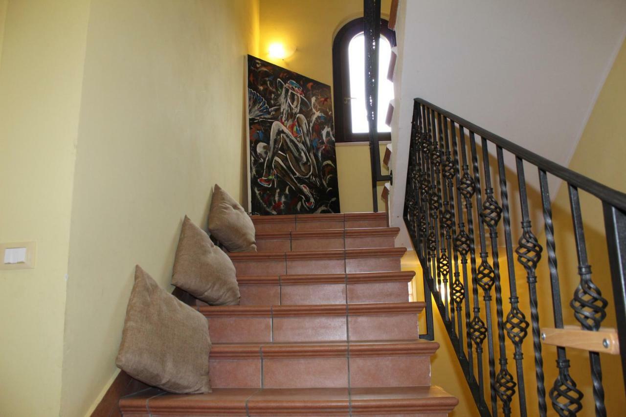 Villa Sarno Монтесильвано Экстерьер фото